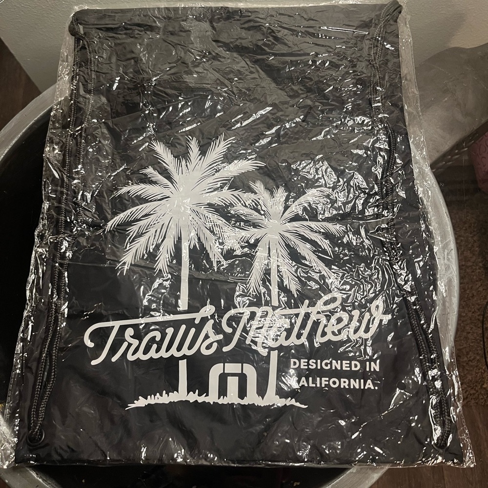 Sealed Travis Mathew Black Drawstring Backpack Wi… - image 2